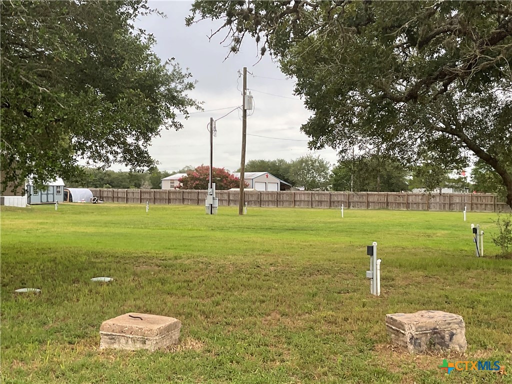 46 County Road 400, Yoakum, TX 77995 — photo 1