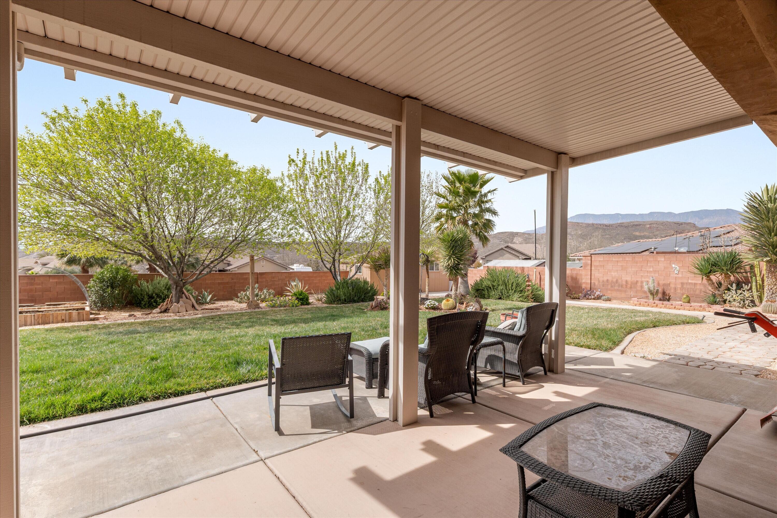 555 N TOREY LN, Hurricane, UT 84737 — photo 1
