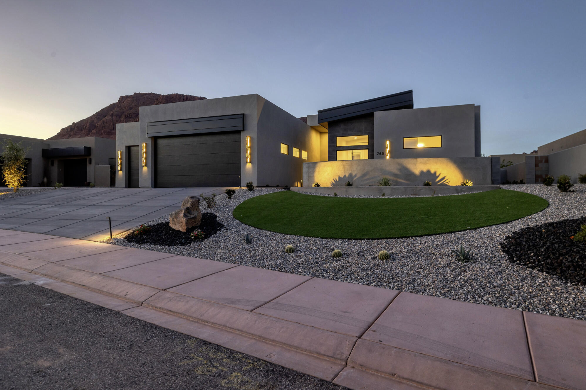 765 Red Wash CIR, Ivins, UT 84765 — photo 1