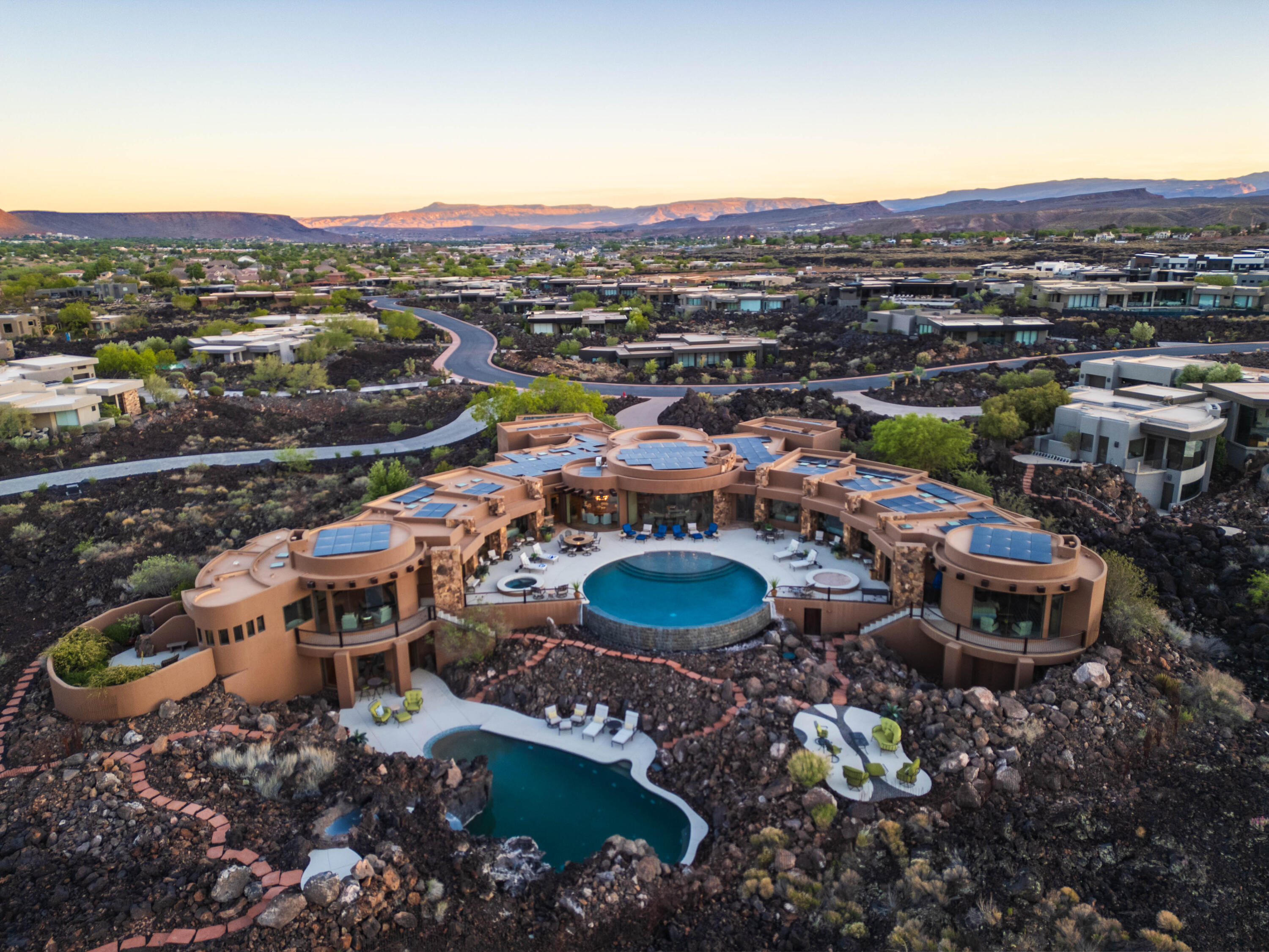 2248 N TACHEENE DR, St George, UT 84770 — photo 1