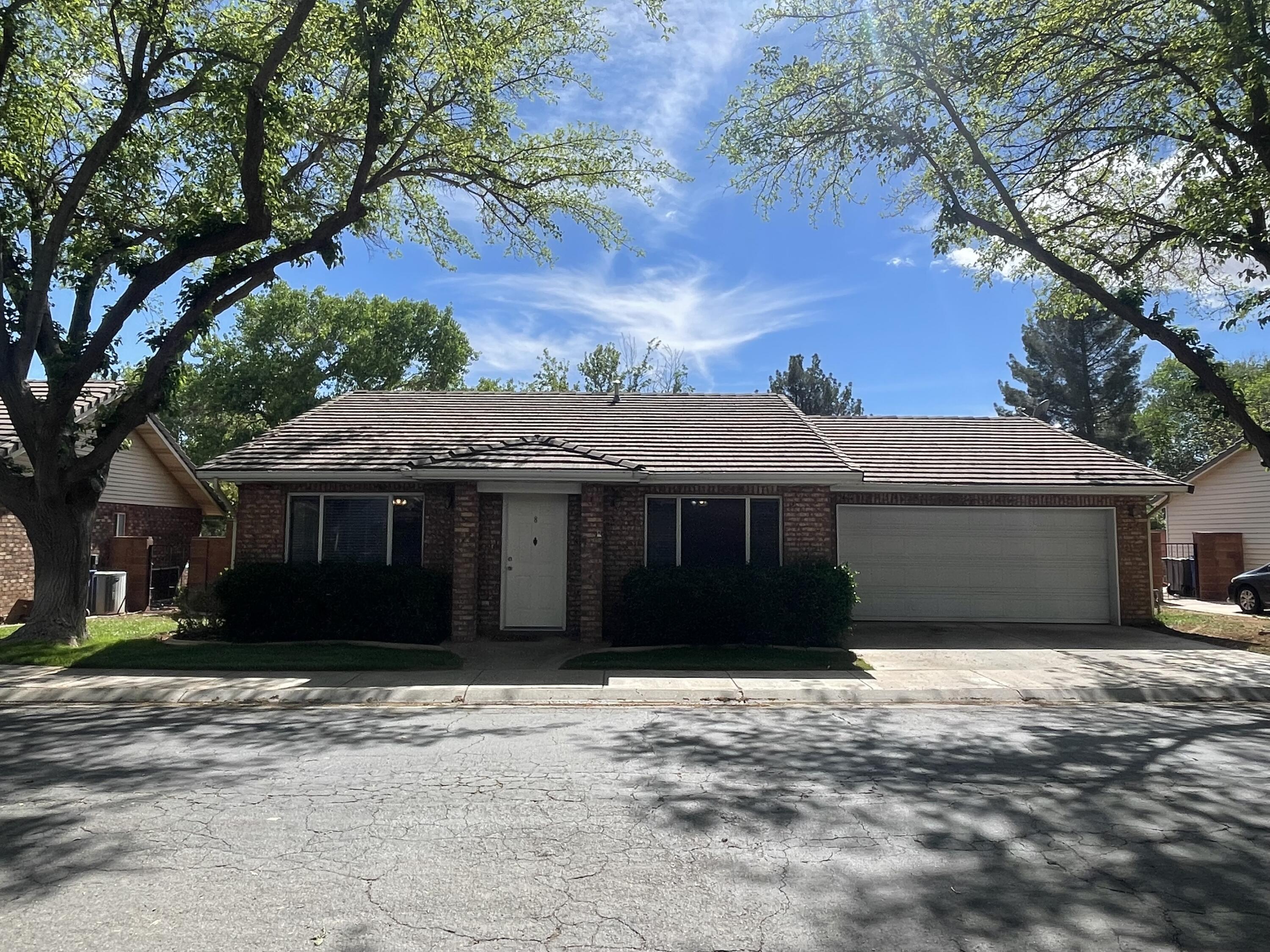 351 S VALLEY VIEW #8, St George, UT 84770 — photo 1