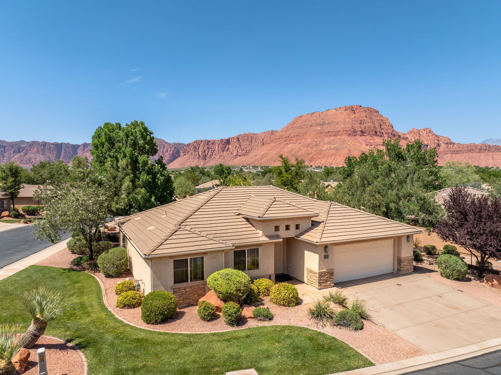372 W 350 S, Ivins, UT 84738 — photo 1