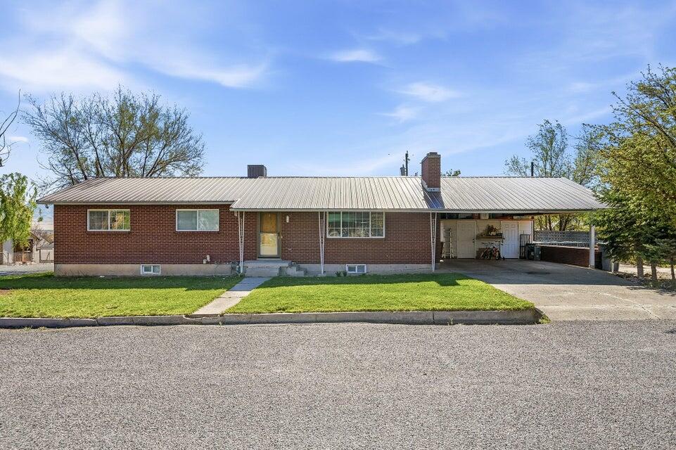 119 S 300 West ST, Milford, UT 84751 — photo 1
