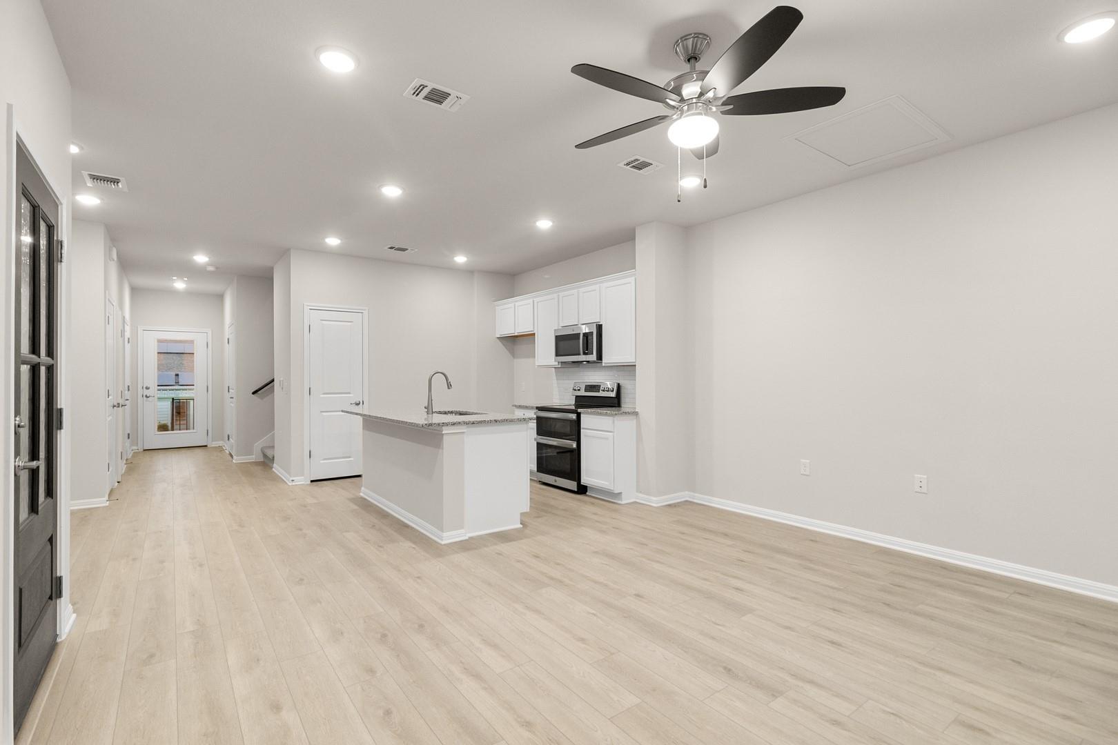 16714  Sonoma Breeze Dr, Manor, TX 78653 — photo 1