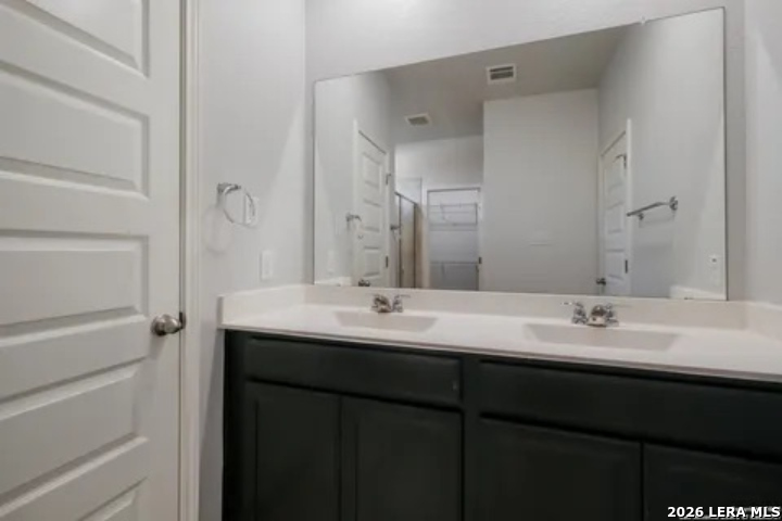 11531 Lightning Way, San Antonio, TX 78245 — photo 1
