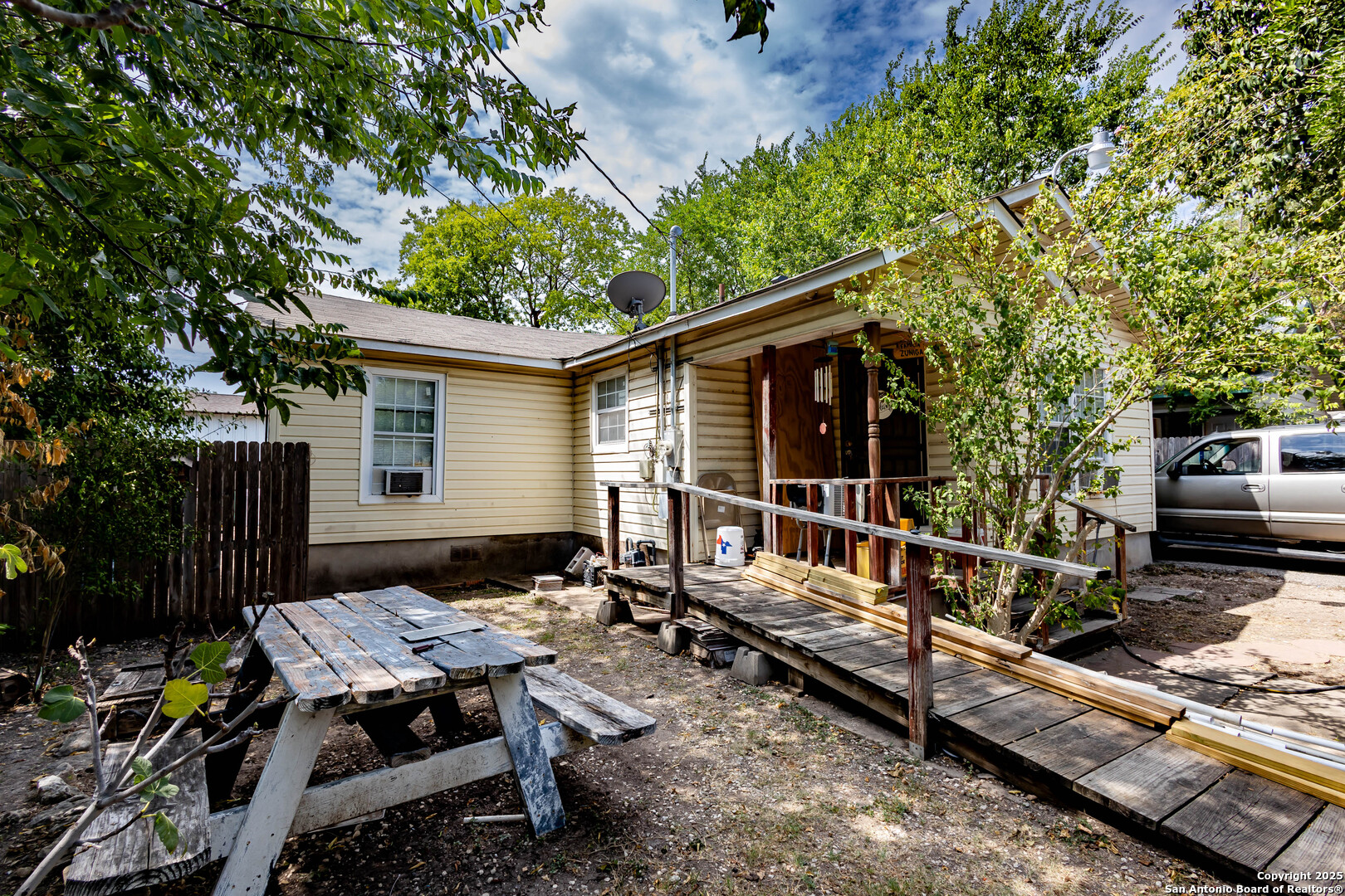 2040 Laurel, ,  78201 — photo 1