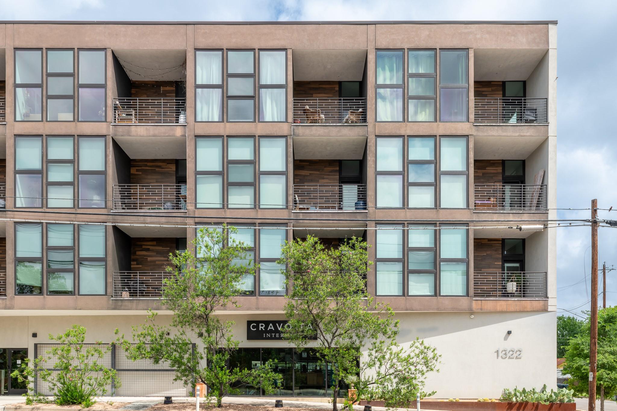 1322 12th, Austin, TX 78702 — photo 1