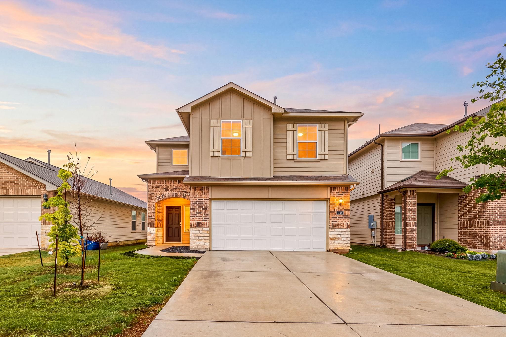 161 Roanwood, San Marcos, TX 78666 — photo 1