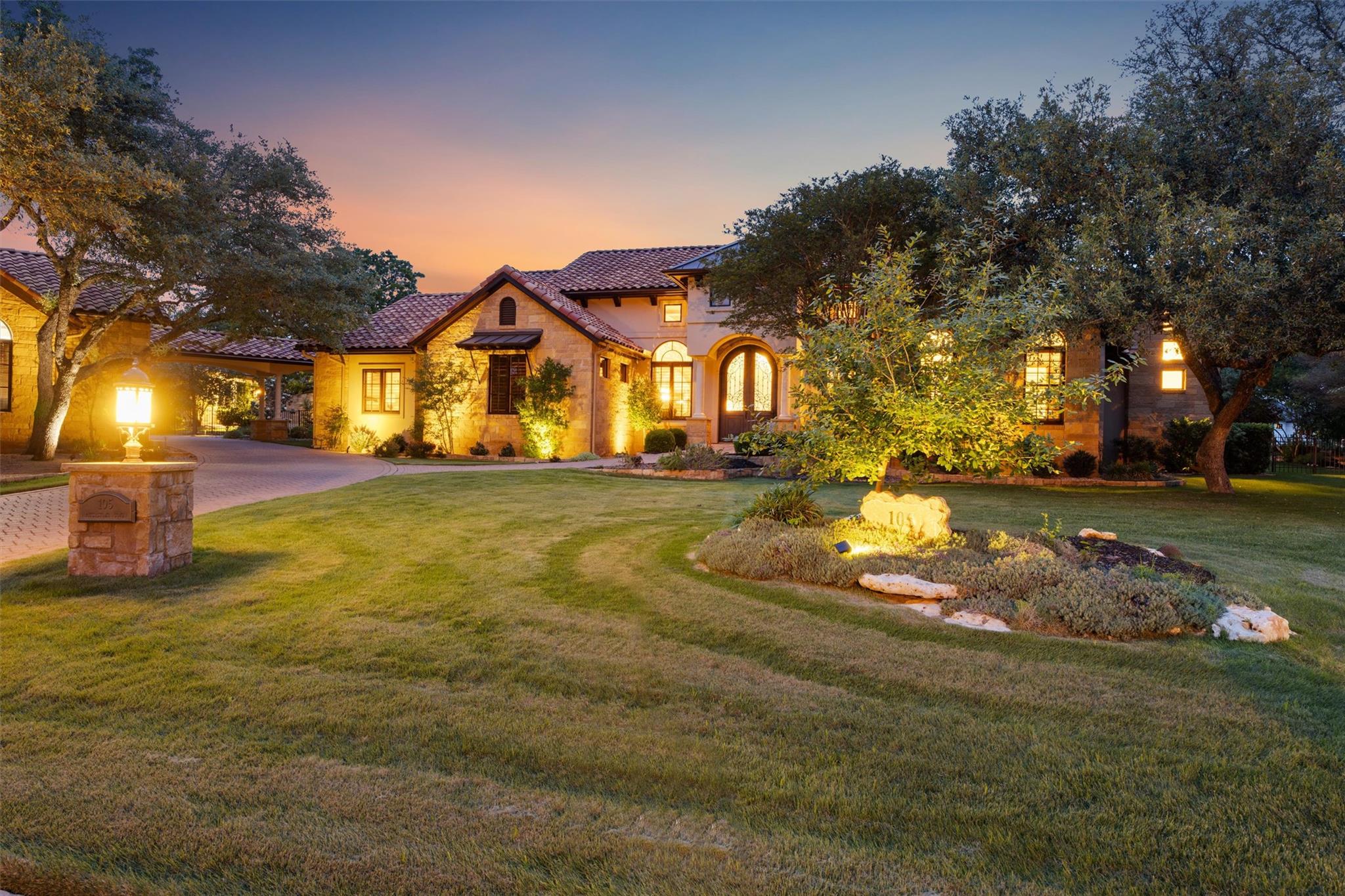 105 Pitchstone, Georgetown, TX 78628 — photo 1