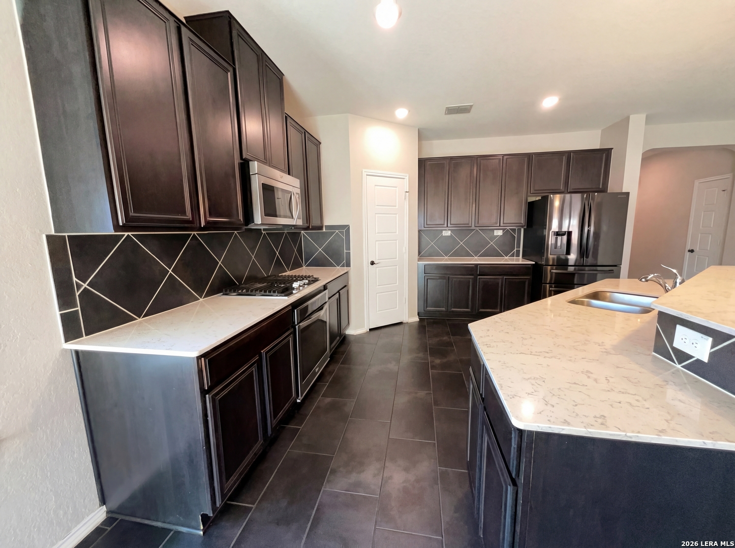 11403 Sawyer, ,  78254 — photo 1