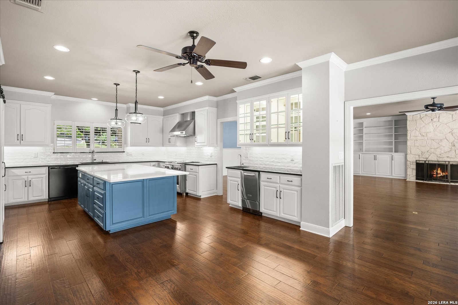 7615 SWEETWIND CIR, , 78015 — photo 1
