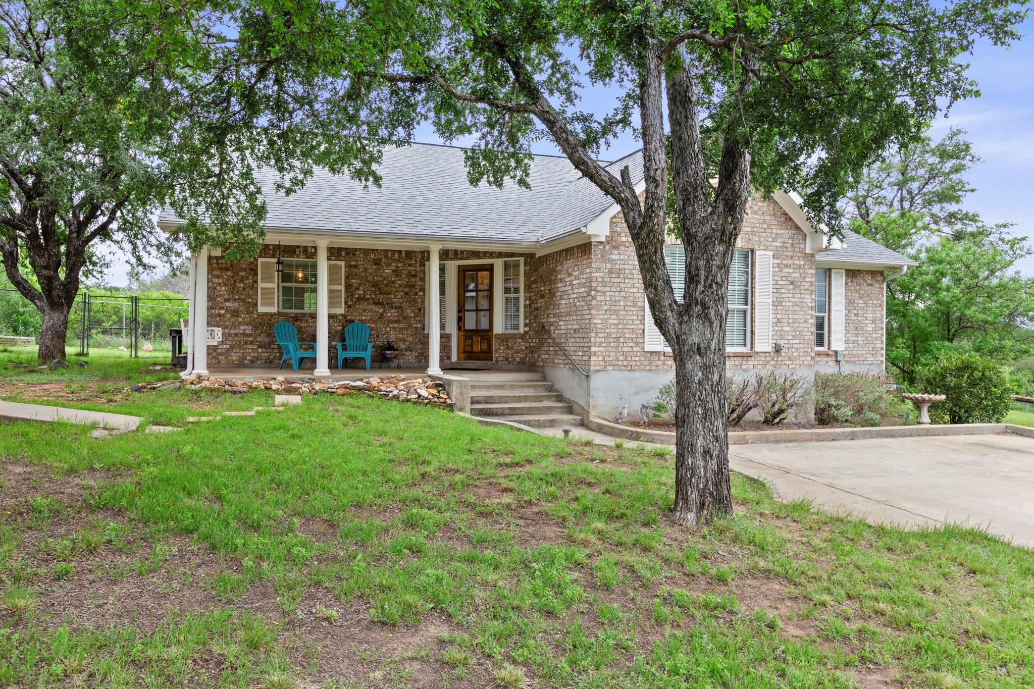 113 Scenic, Horseshoe Bay, TX 78657 — photo 1