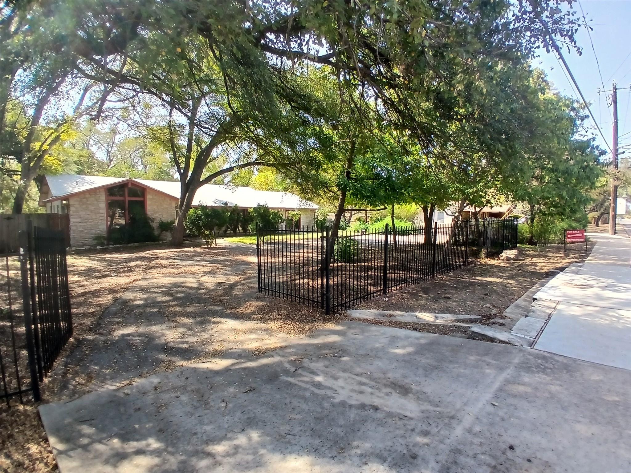 2905 Jones, Sunset Valley, TX 78745 — photo 1