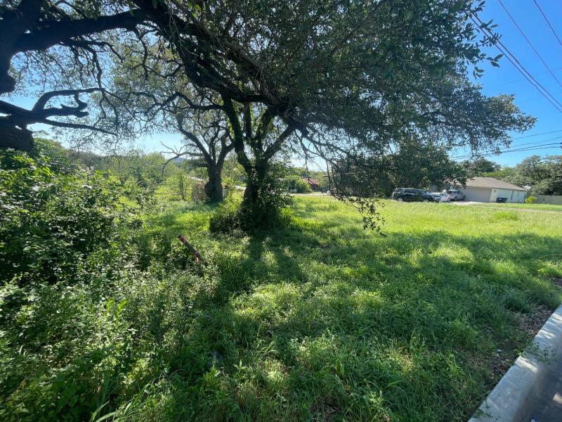 700 Rhomberg, Burnet, TX 78611 — photo 1