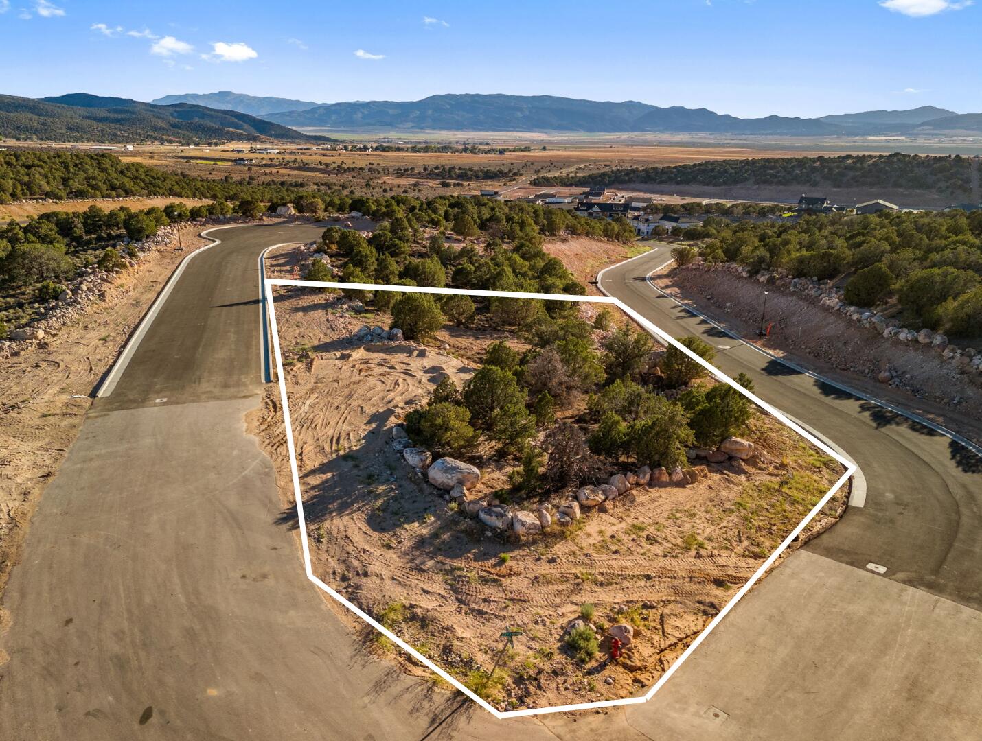 W Estate DR 19, Cedar City, UT 84720 — photo 1