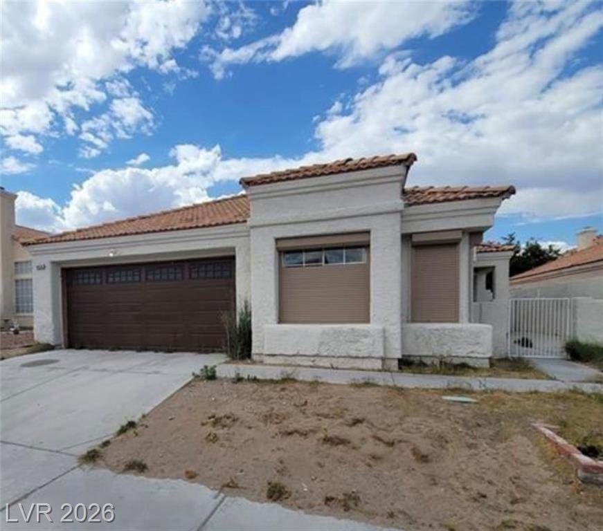 9820  Cross Creek Way, Las Vegas, NV 89117 — photo 1