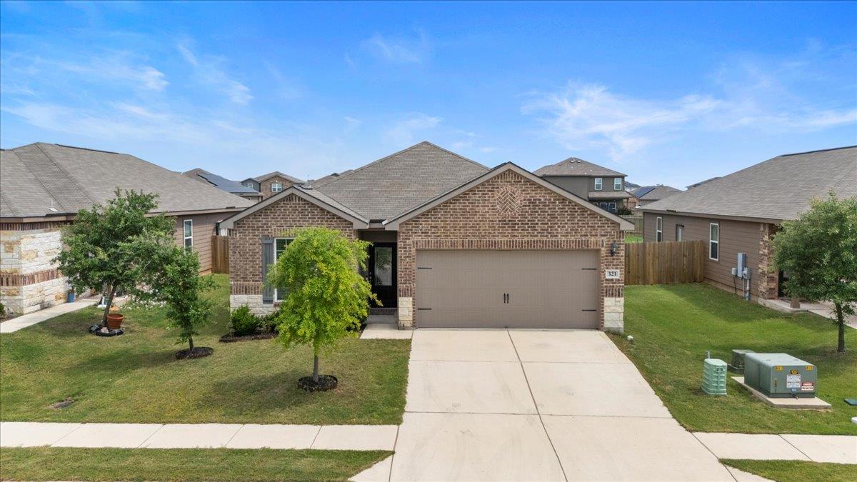 321 Freedom Park, Liberty Hill, TX 78642 — photo 1