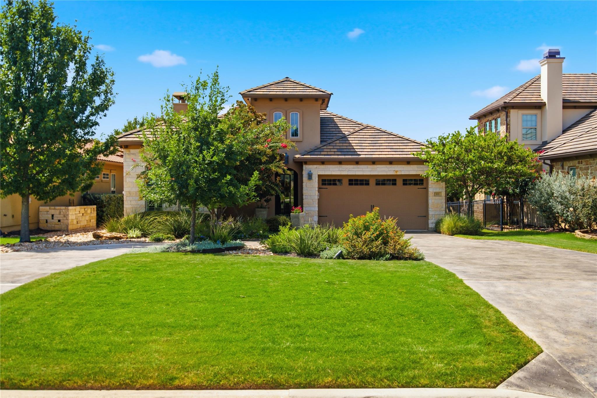 113 Blue Heron, Georgetown, TX 78628 — photo 1