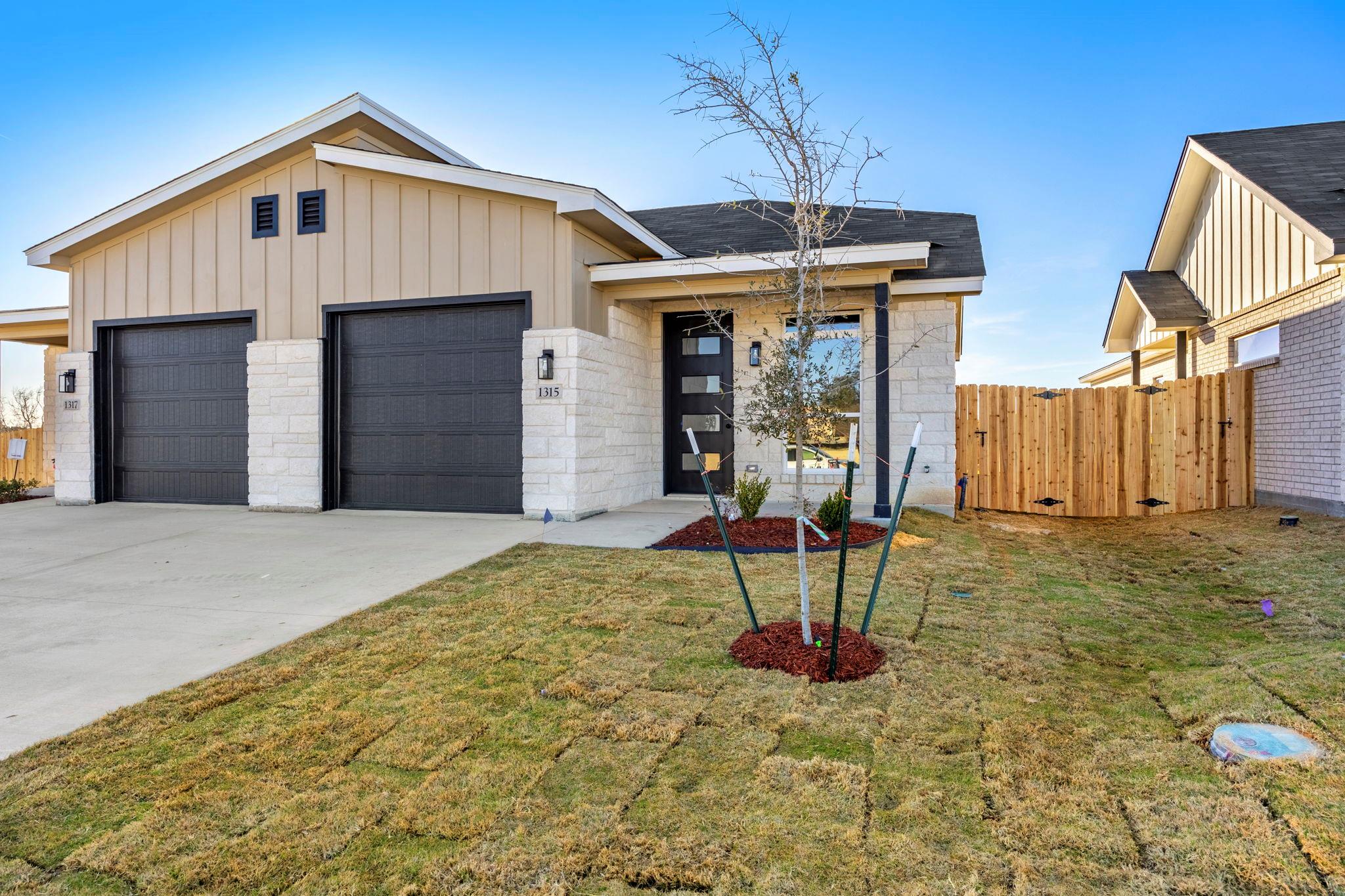 1315 Lone Pine, Killeen, TX 76543 — photo 1