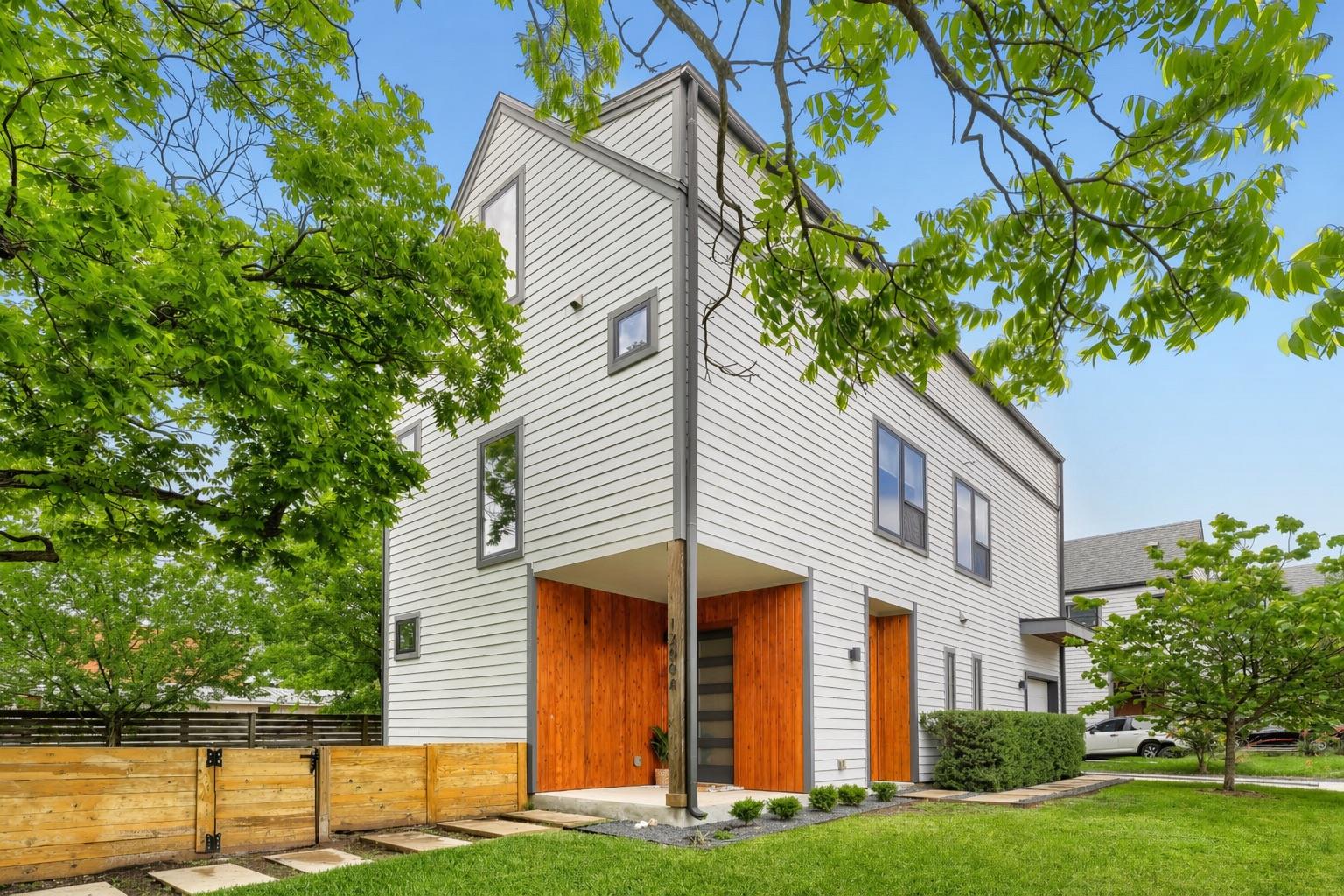 1200 Stobaugh, Austin, TX 78757 — photo 1