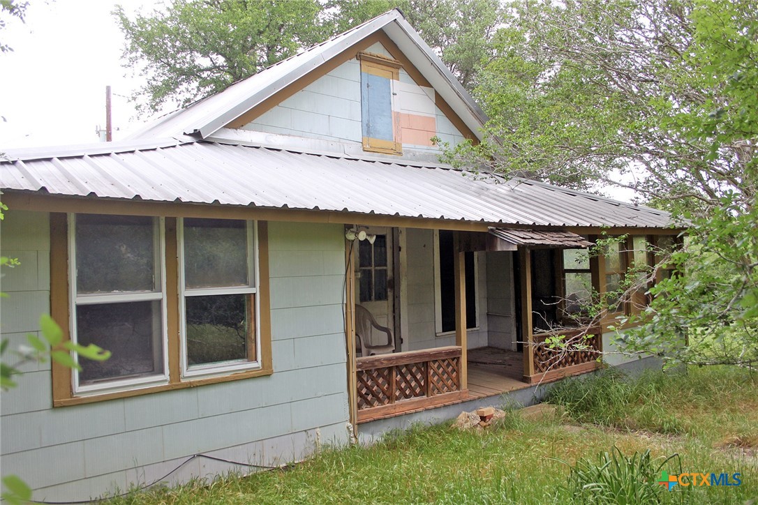 7887 Pettytown Road, Red Rock, TX 78662 — photo 1