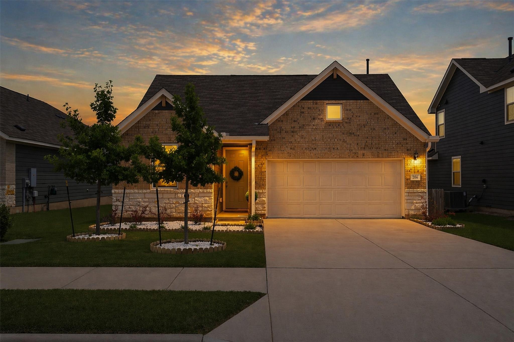 206 Palo Brea, Hutto, TX 78634 — photo 1