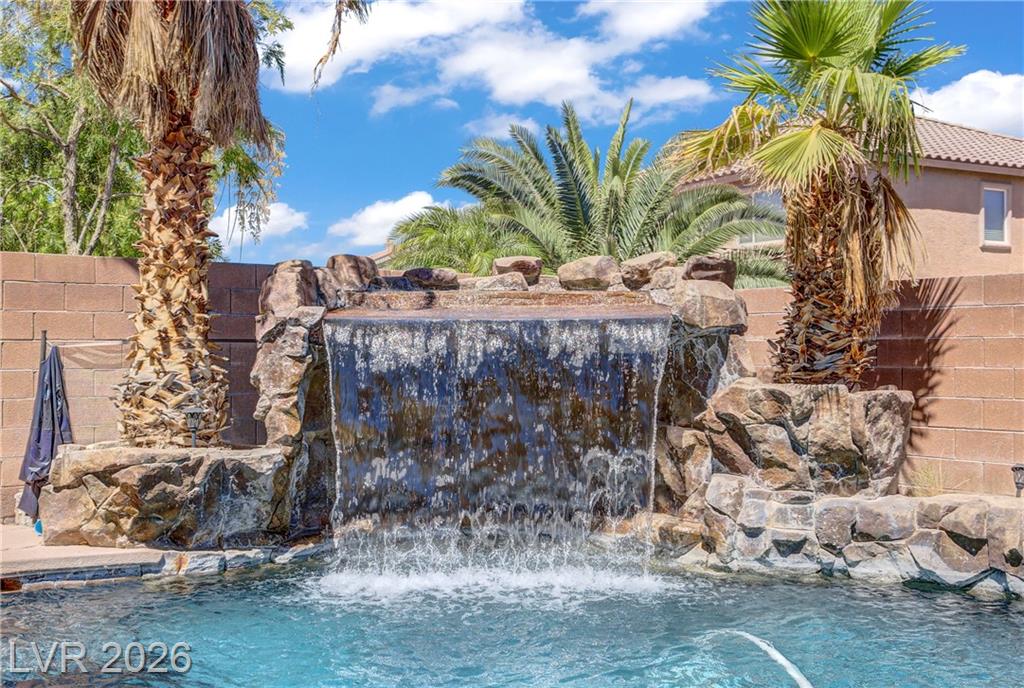 6908 Fox Sparrow Court, North Las Vegas, NV 89084 — photo 1