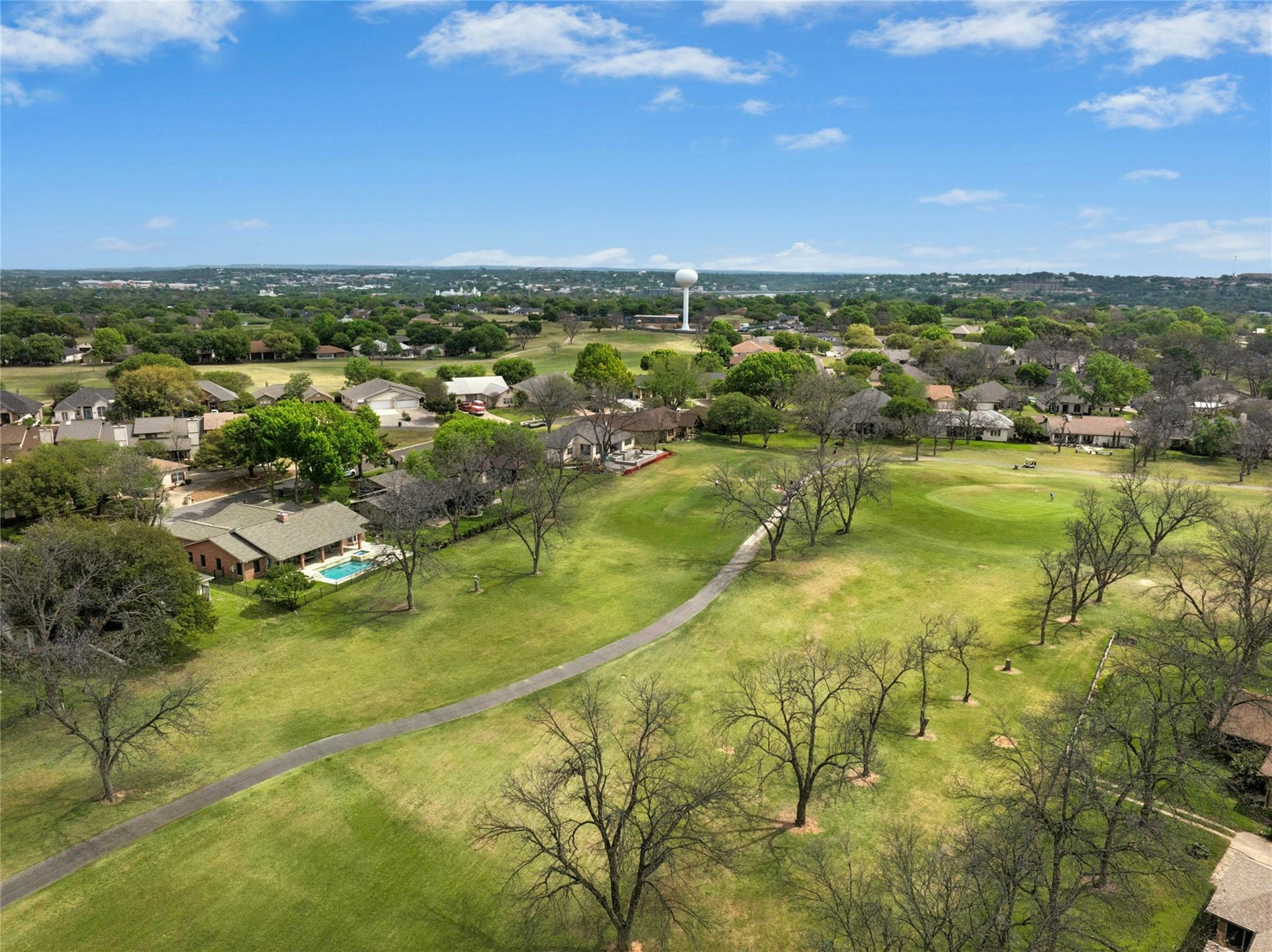 407 Olympia Fields, Meadowlakes, TX 78654 — photo 1