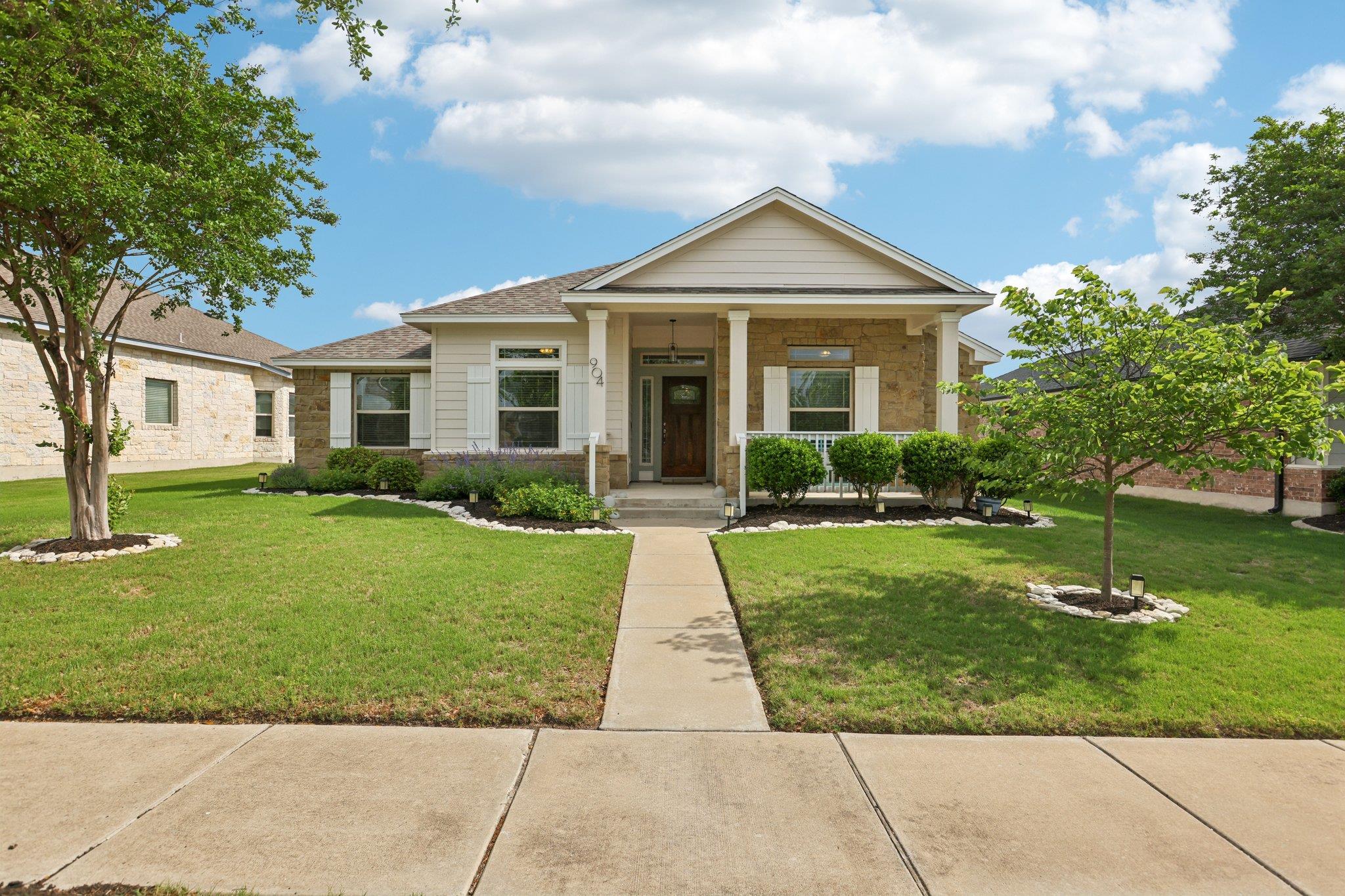 904 Walnut Canyon, Pflugerville, TX 78660 — photo 1