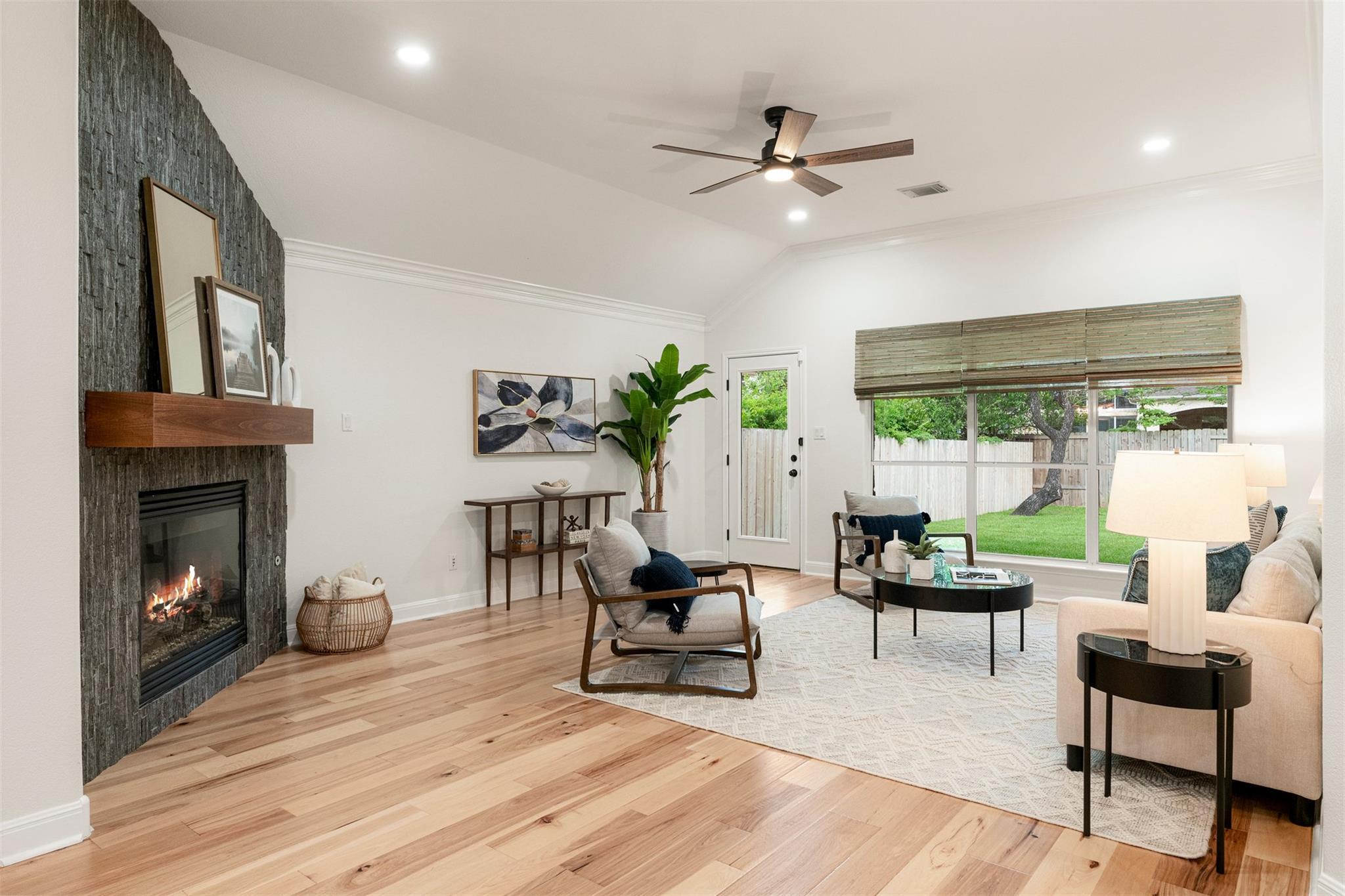 7805 Crandall, Austin, TX 78739 — photo 1
