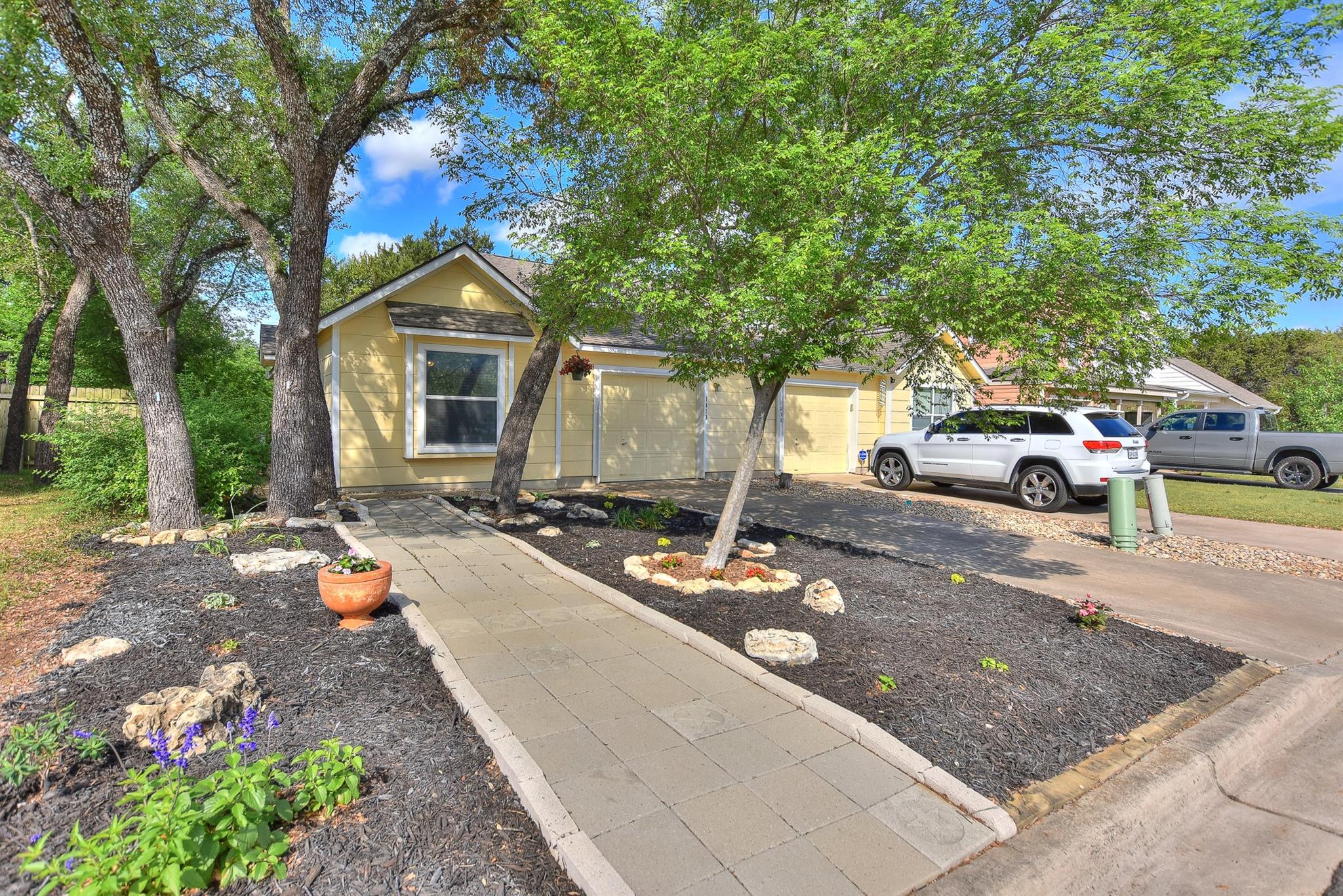 1410 3rd, Georgetown, TX 78626 — photo 1