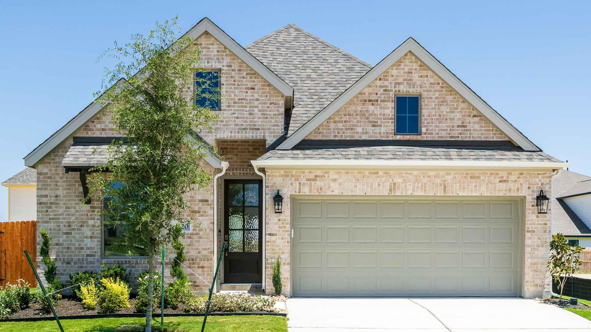320 Gary Wayne, Liberty Hill, TX 78642 — photo 1