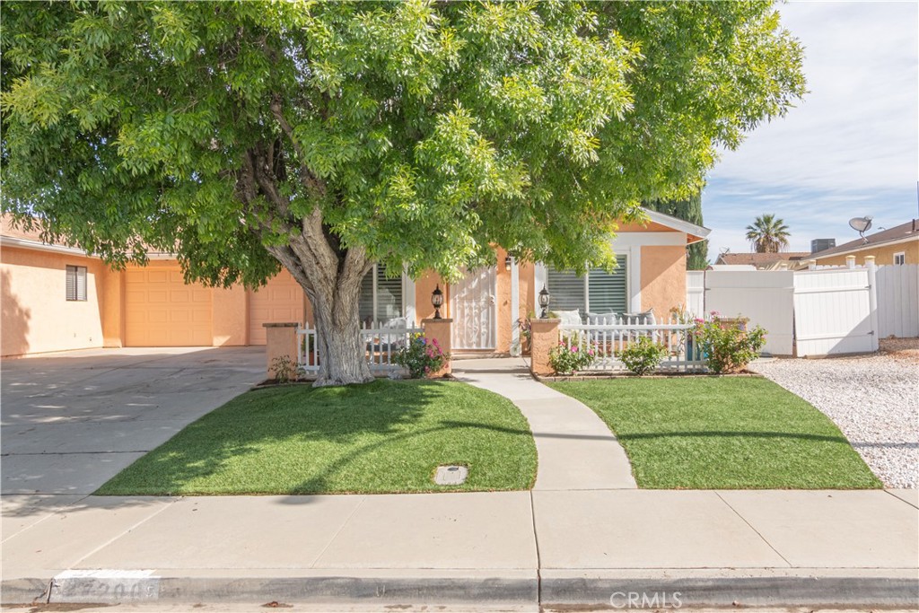 27200 Coronado, Menifee, CA 92586 — photo 1