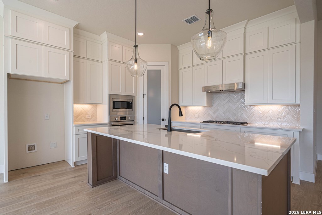 2013 Toscano Way, ,  78028 — photo 1