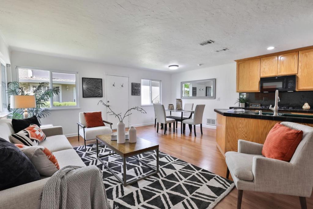 2303 Saidel Drive 2, San Jose, CA 95124 — photo 1