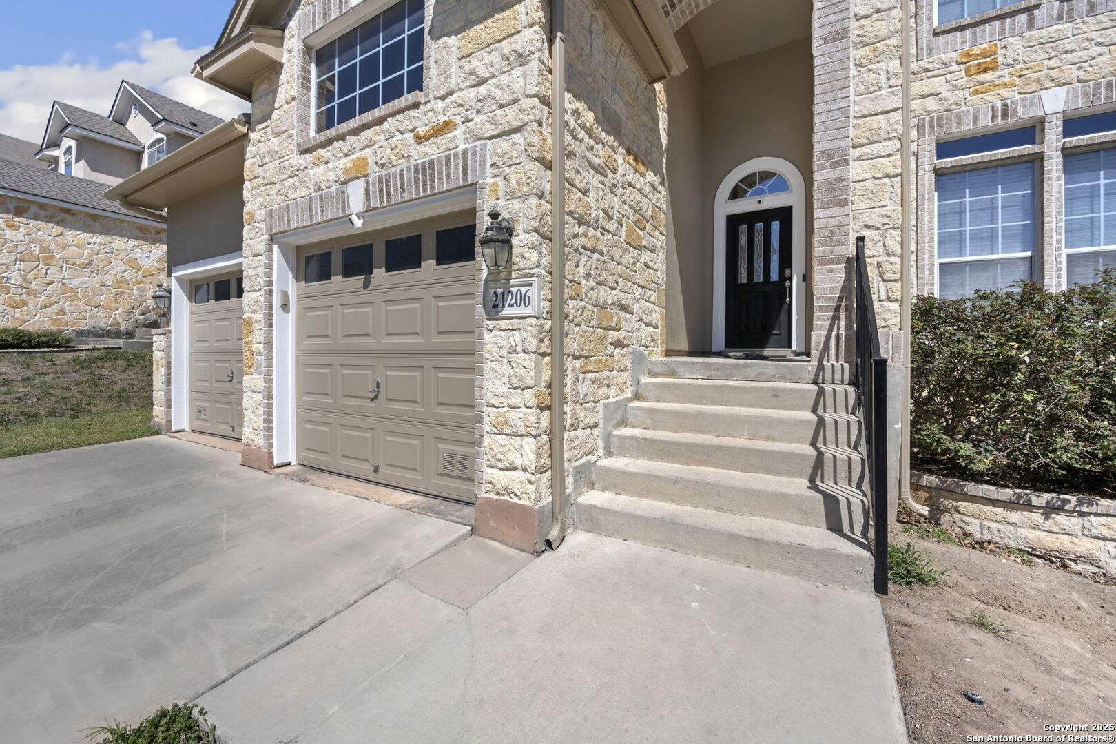 21206 Villa Valencia, , 78258 — photo 1