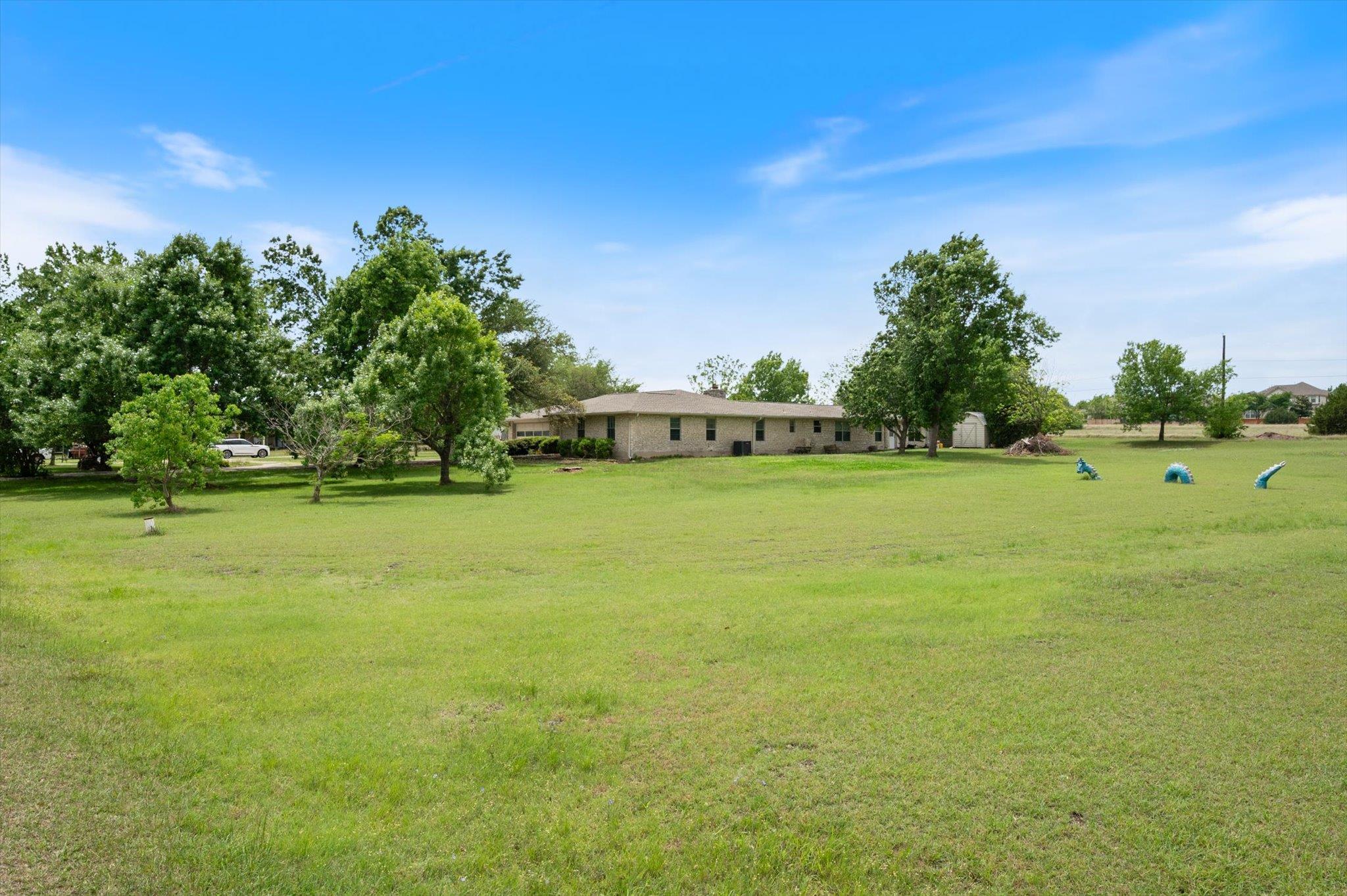8 VALLEY CREEK, Round Rock, TX 78664 — photo 1