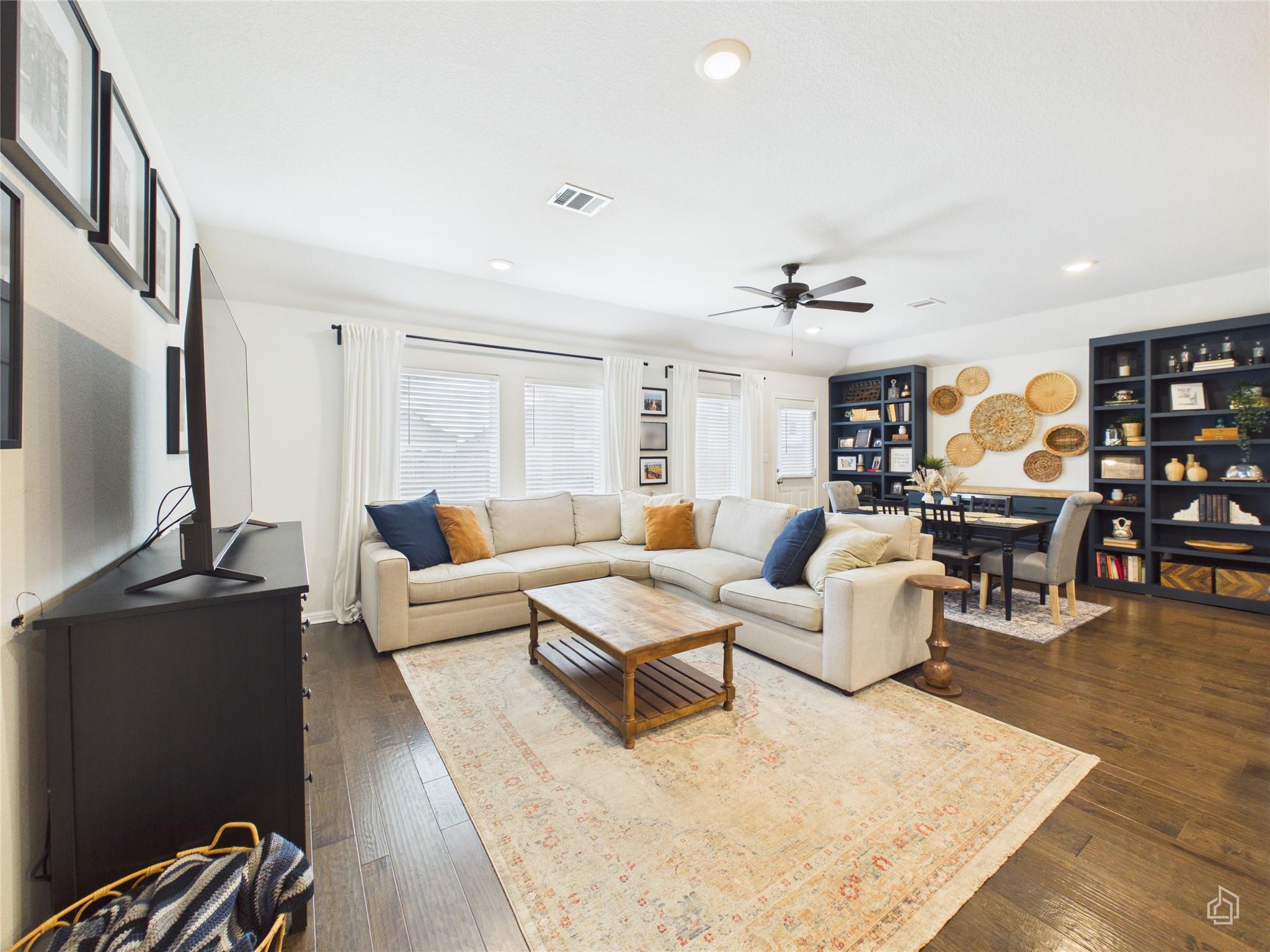 12117 Texana, Manor, TX 78653 — photo 1