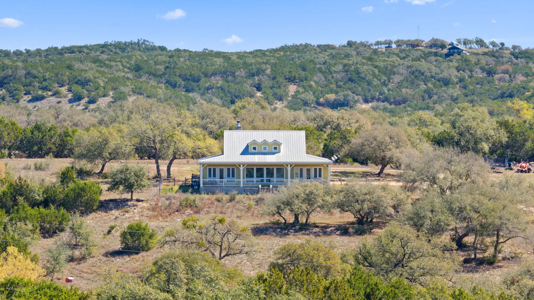 6350 Mount Sharp, Wimberley, TX 78676 — photo 1