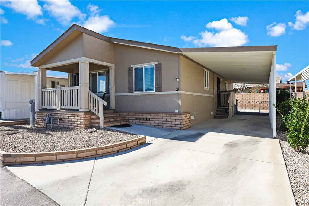655 E Main 29, San Jacinto, CA 92583 — photo 1