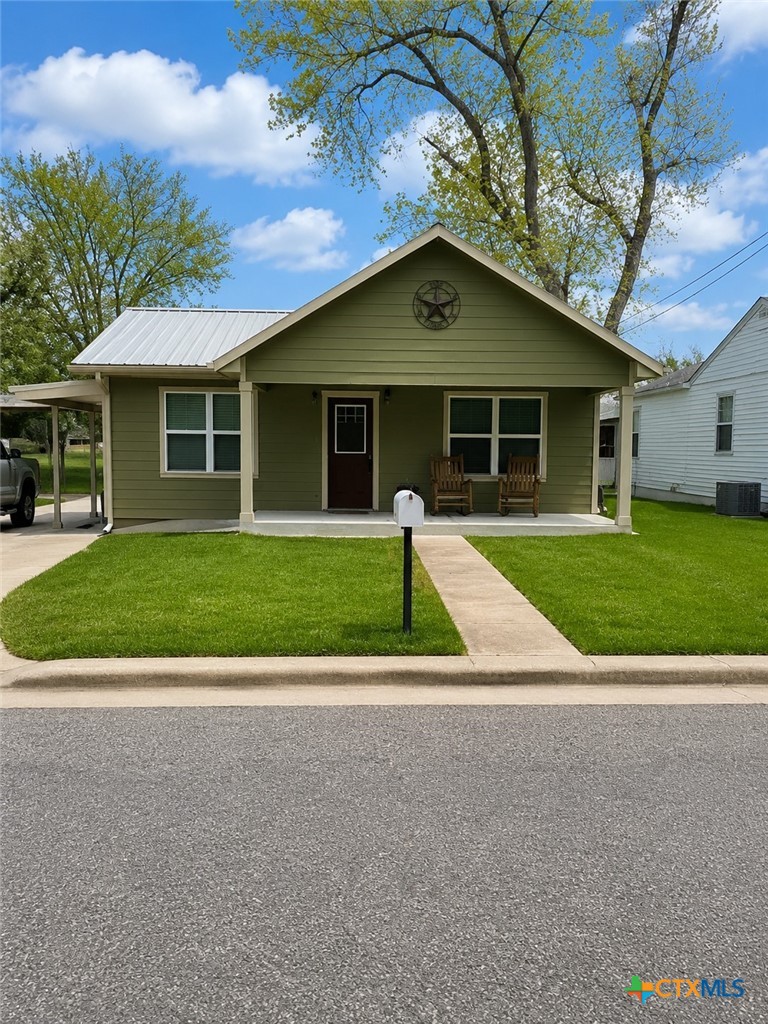310 N La Grange Street, Hallettsville, TX 77964 — photo 1