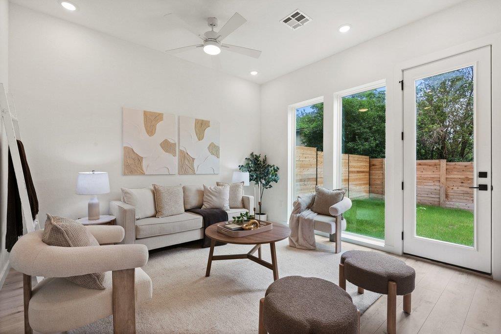 401 Bluff, Austin, TX 78745 — photo 1