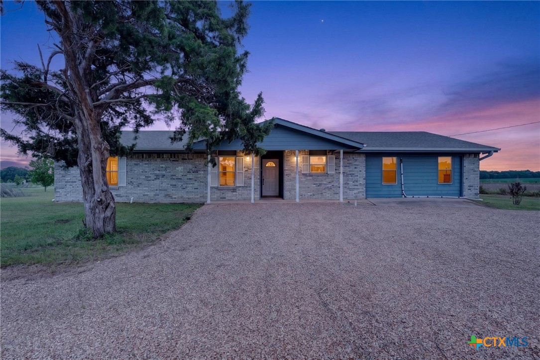 9406 N Highway 77, Burlington, TX 76519 — photo 1