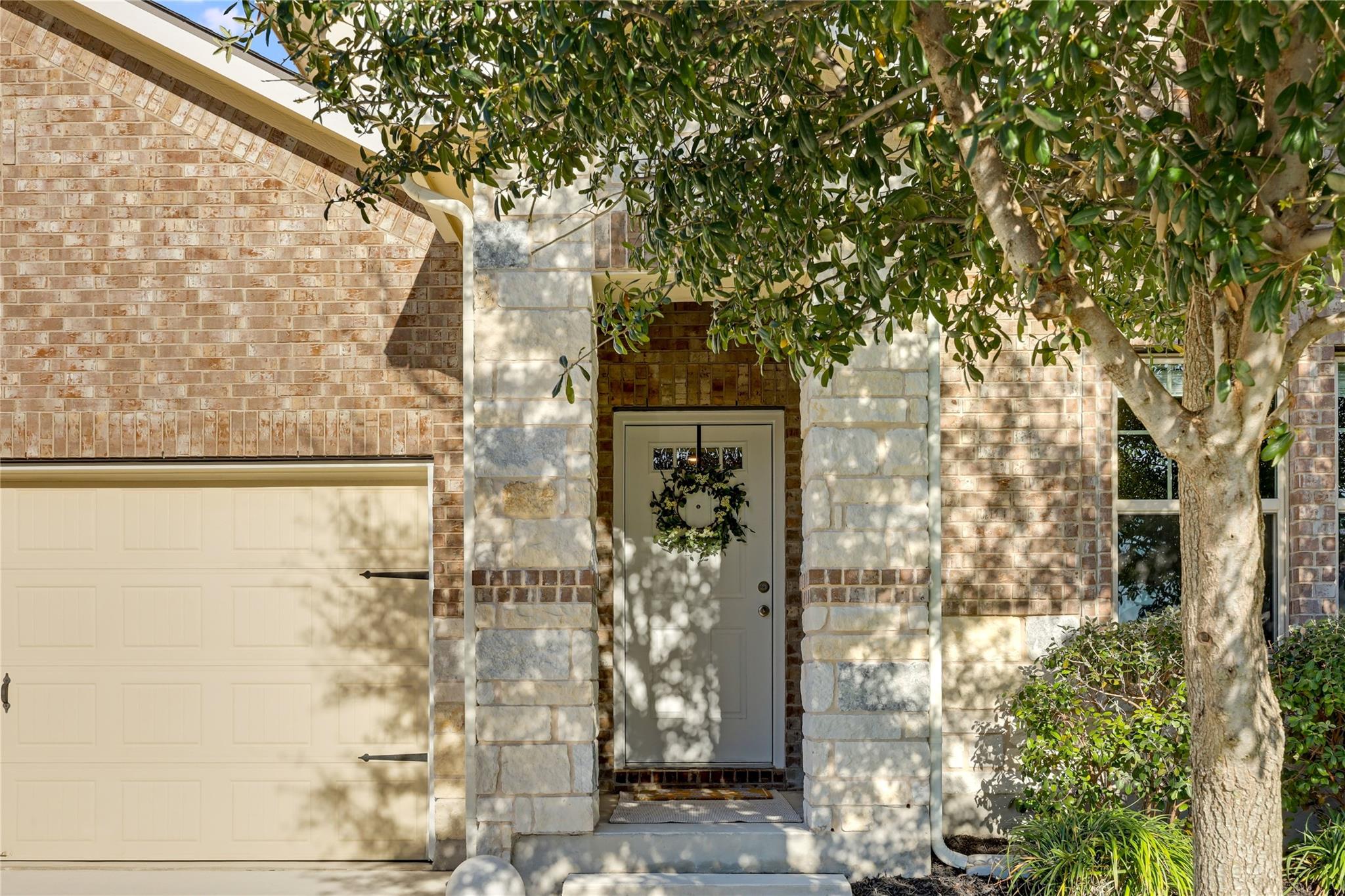 616 Sigourney, Leander, TX 78641 — photo 1