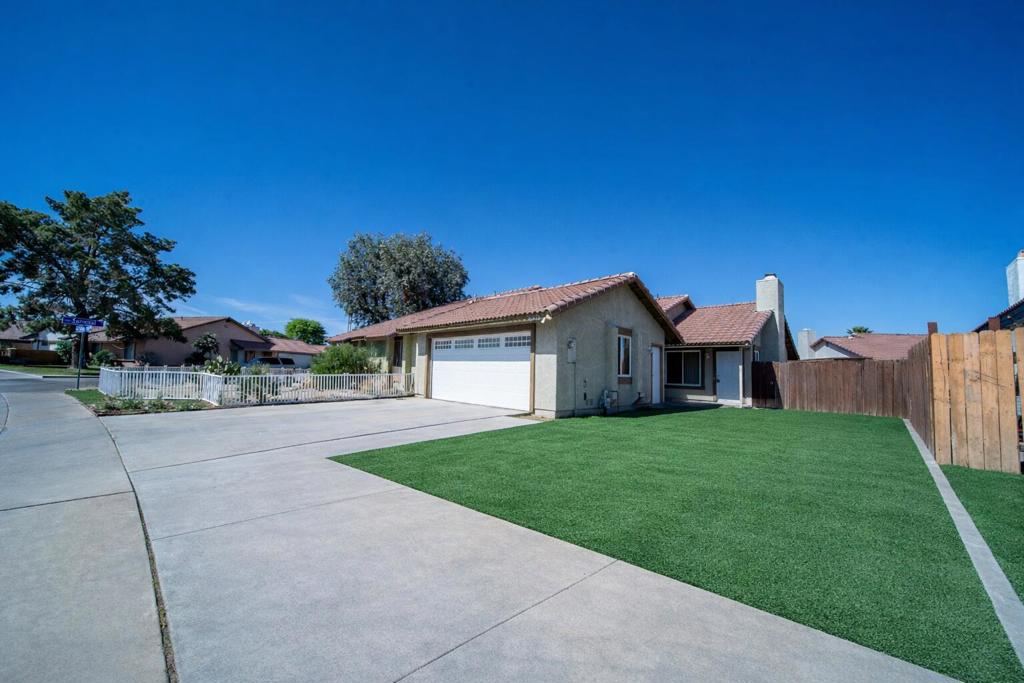 81402 Palmwood Drive, Indio, CA 92201 — photo 1