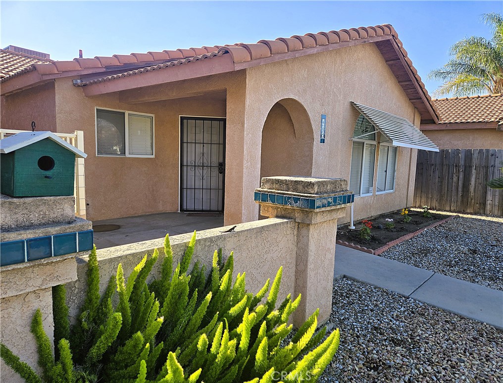 465 Camino Grande, San Jacinto, CA 92582 — photo 1