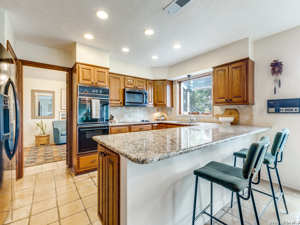 14302 Fox Fire Ln, ,  78231 — photo 1