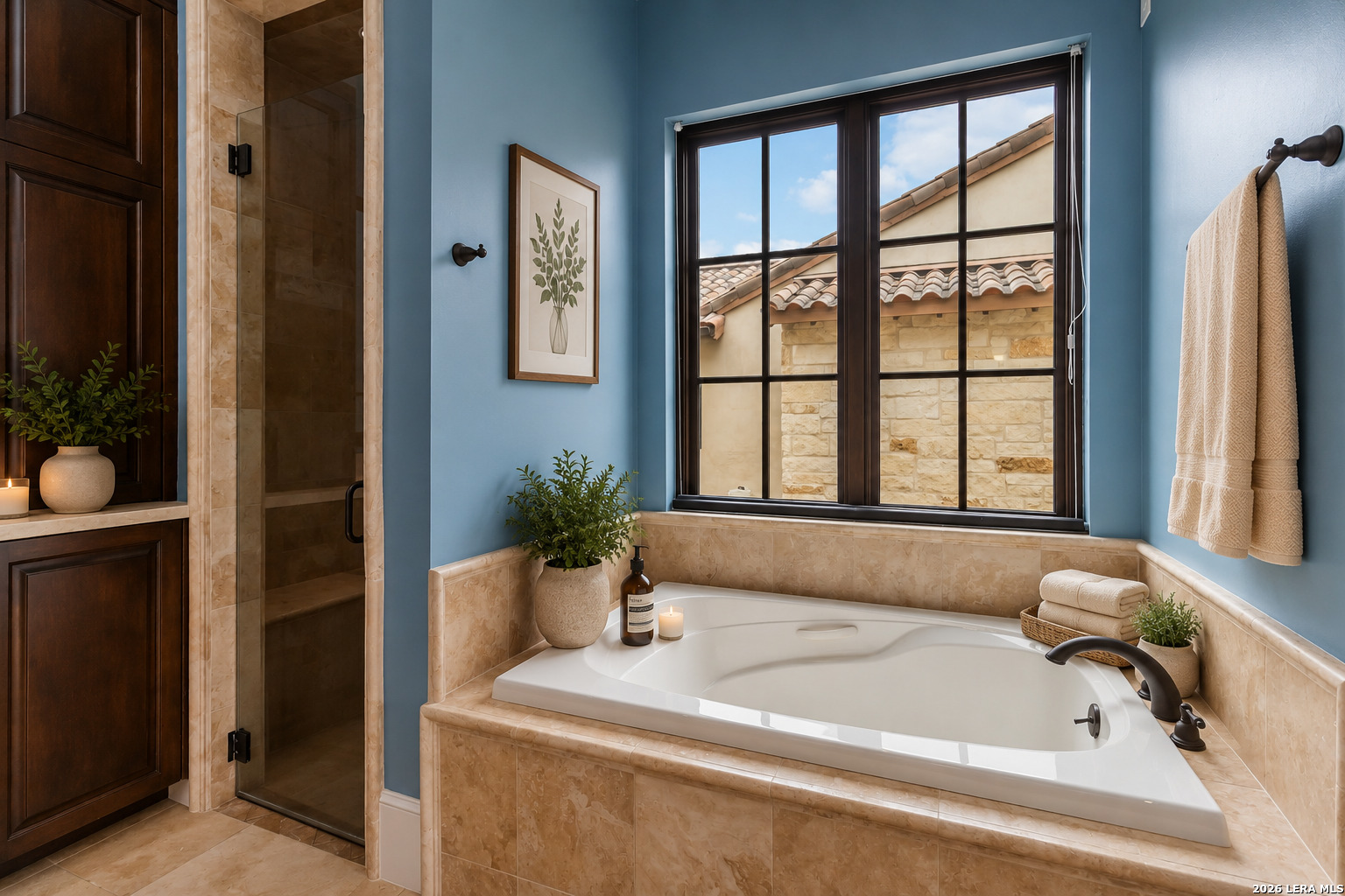 26 Di Lusso, , 78006 — photo 1