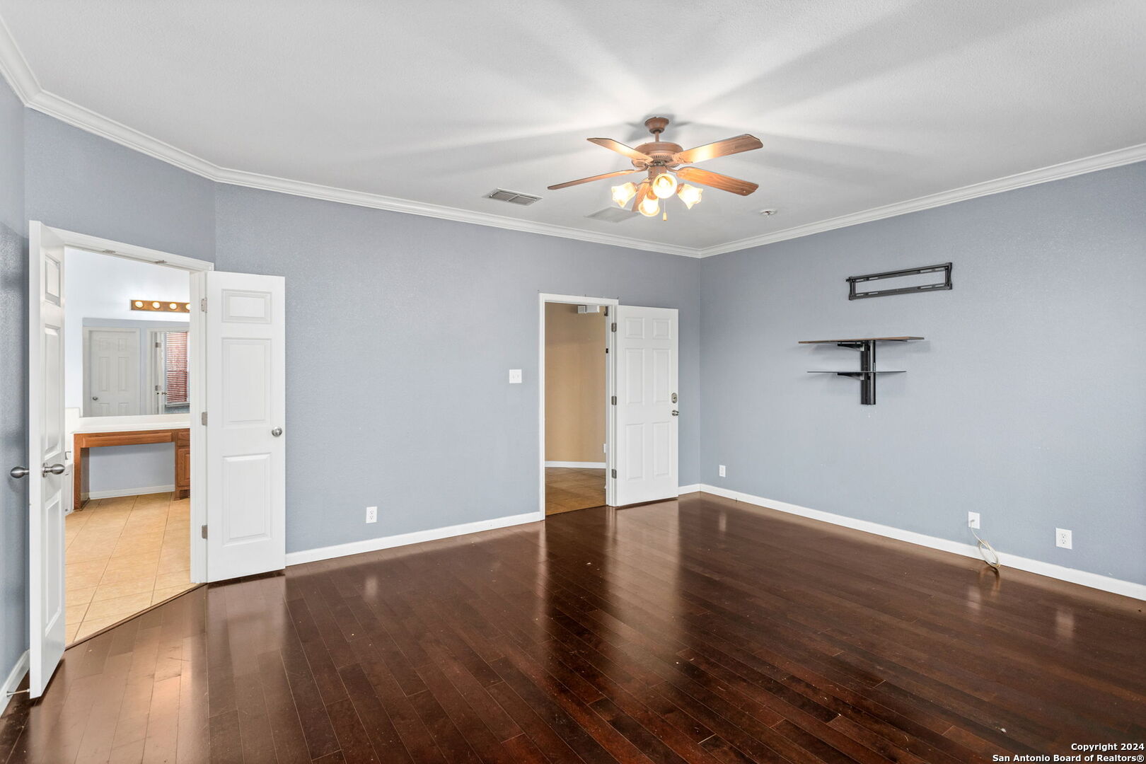 3415 highline, , 78261 — photo 1