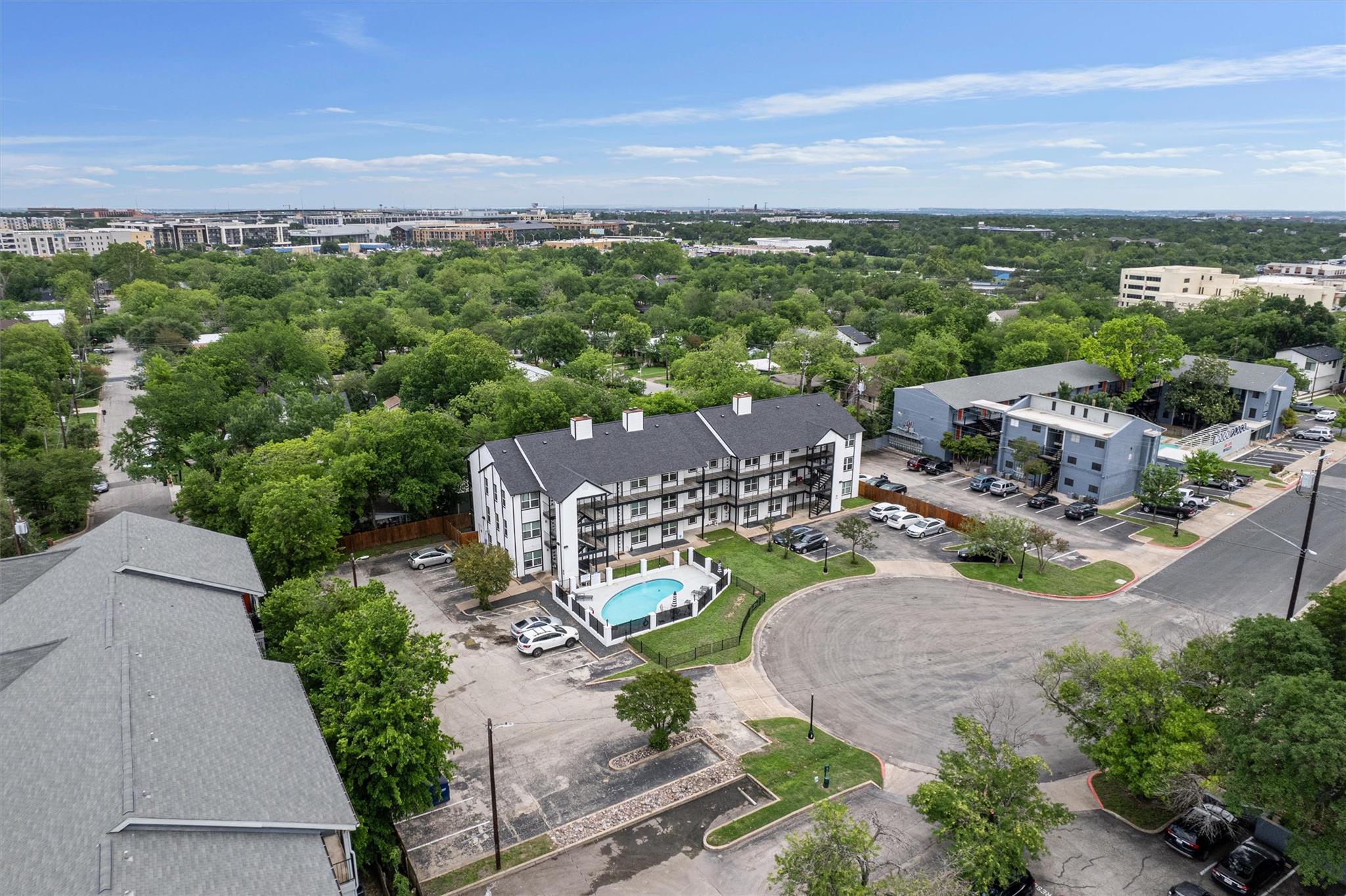 6409 Burns, Austin, TX 78752 — photo 1